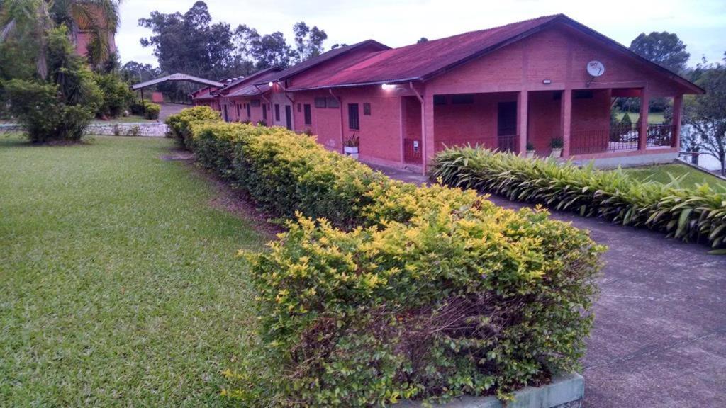 Pousada Porto Aventuras Eldorado do Sul  Экстерьер фото